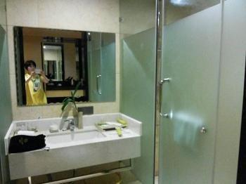 Nanxun Hapital Hotel Хучжоу Экстерьер фото